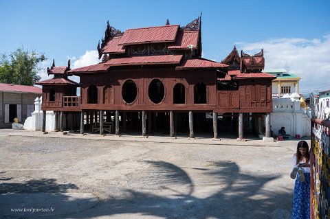 20191122__00289-41 Monastere de Shwe Yan Pyay, monastère en teck datant de la fin du XIXe s, centre de formation des novices